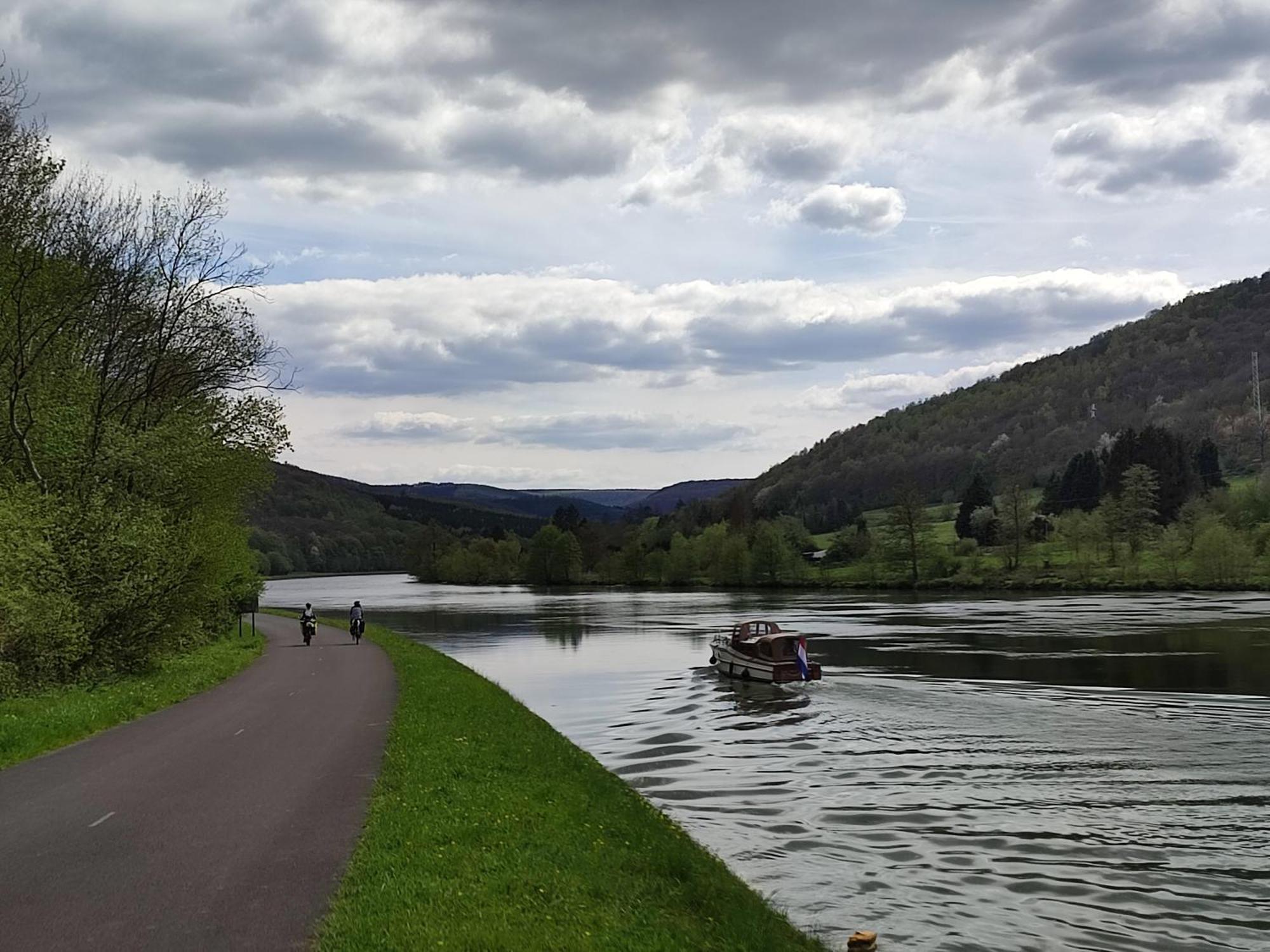 Revin  Entre Meuse Et Foret מראה חיצוני תמונה
