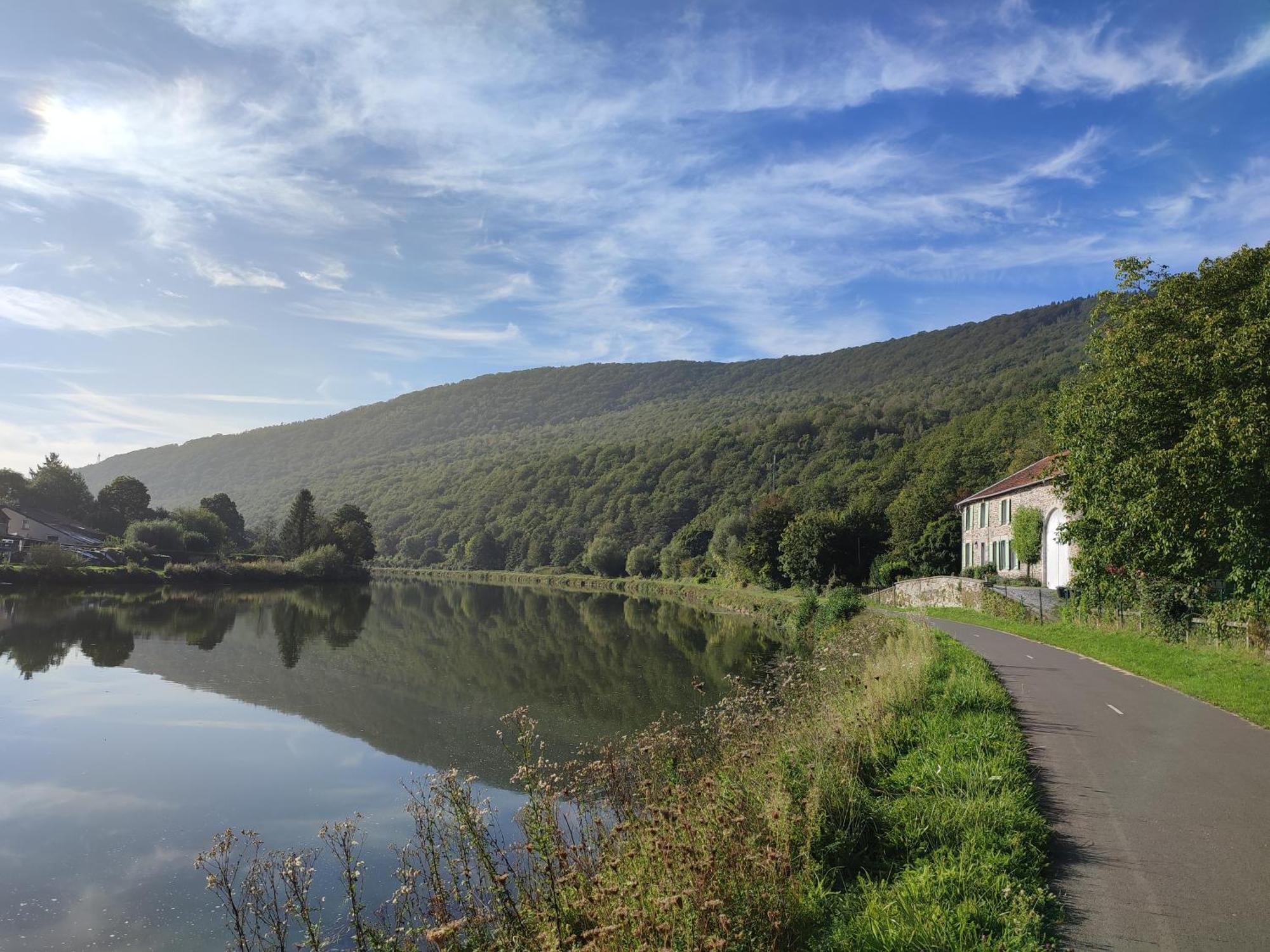 Revin  Entre Meuse Et Foret מראה חיצוני תמונה