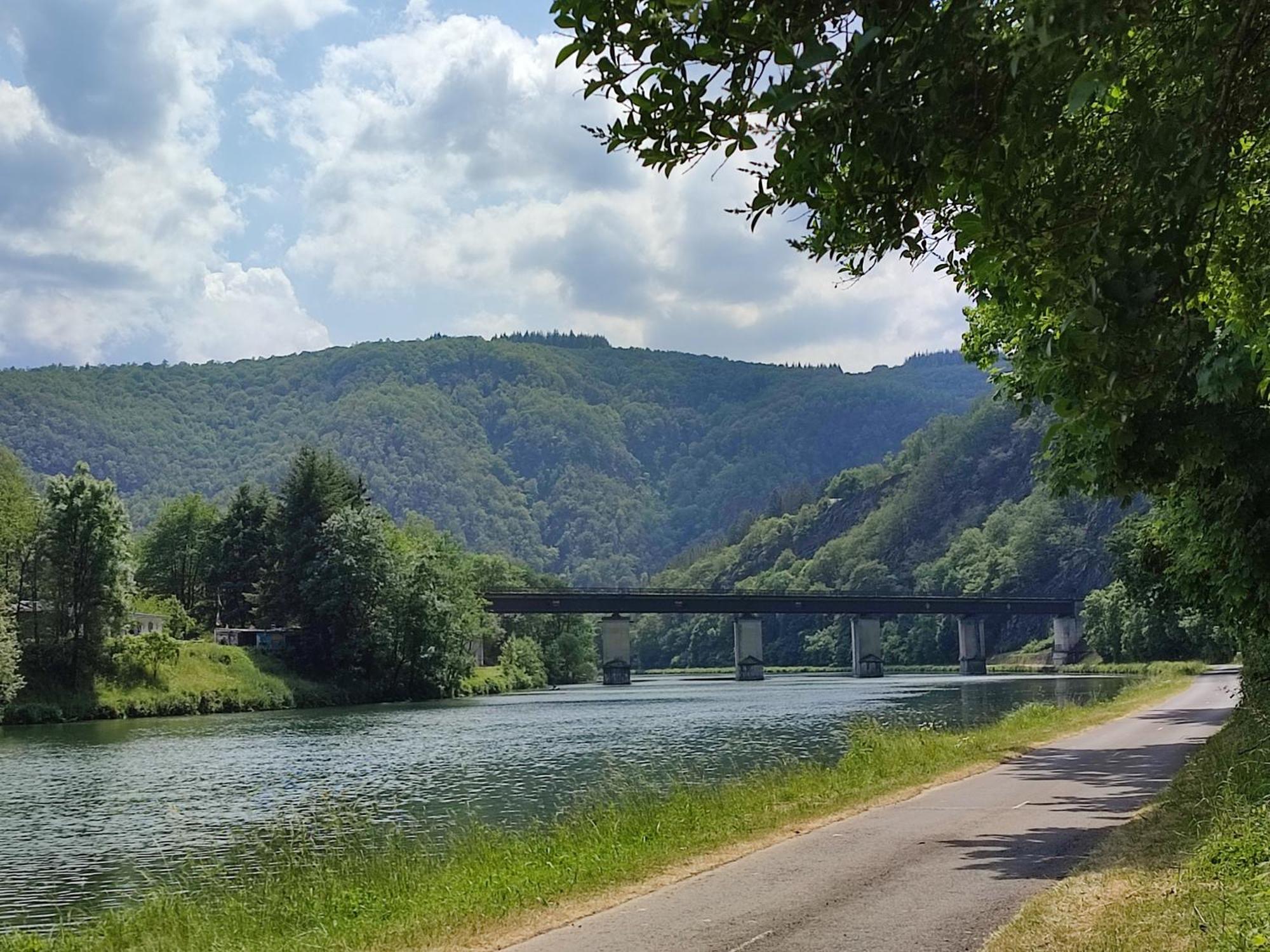Revin  Entre Meuse Et Foret מראה חיצוני תמונה
